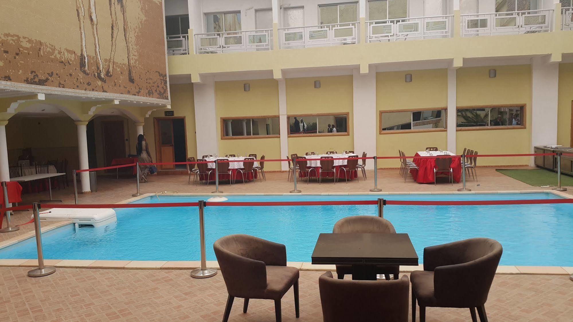 Appartement Wissal Nouakchott Exteriör bild